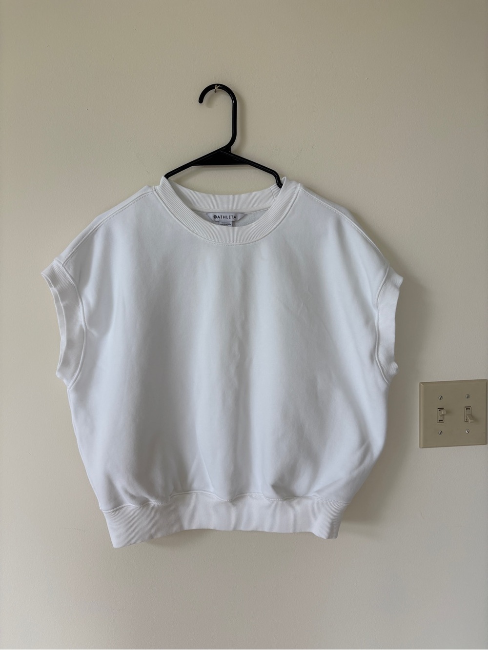Athleta White Sleeveless Sweatshirt Top